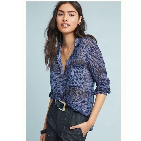 Anthropologie Tops - Anthropologie Cloth&Stone Tiffany Button Down Med